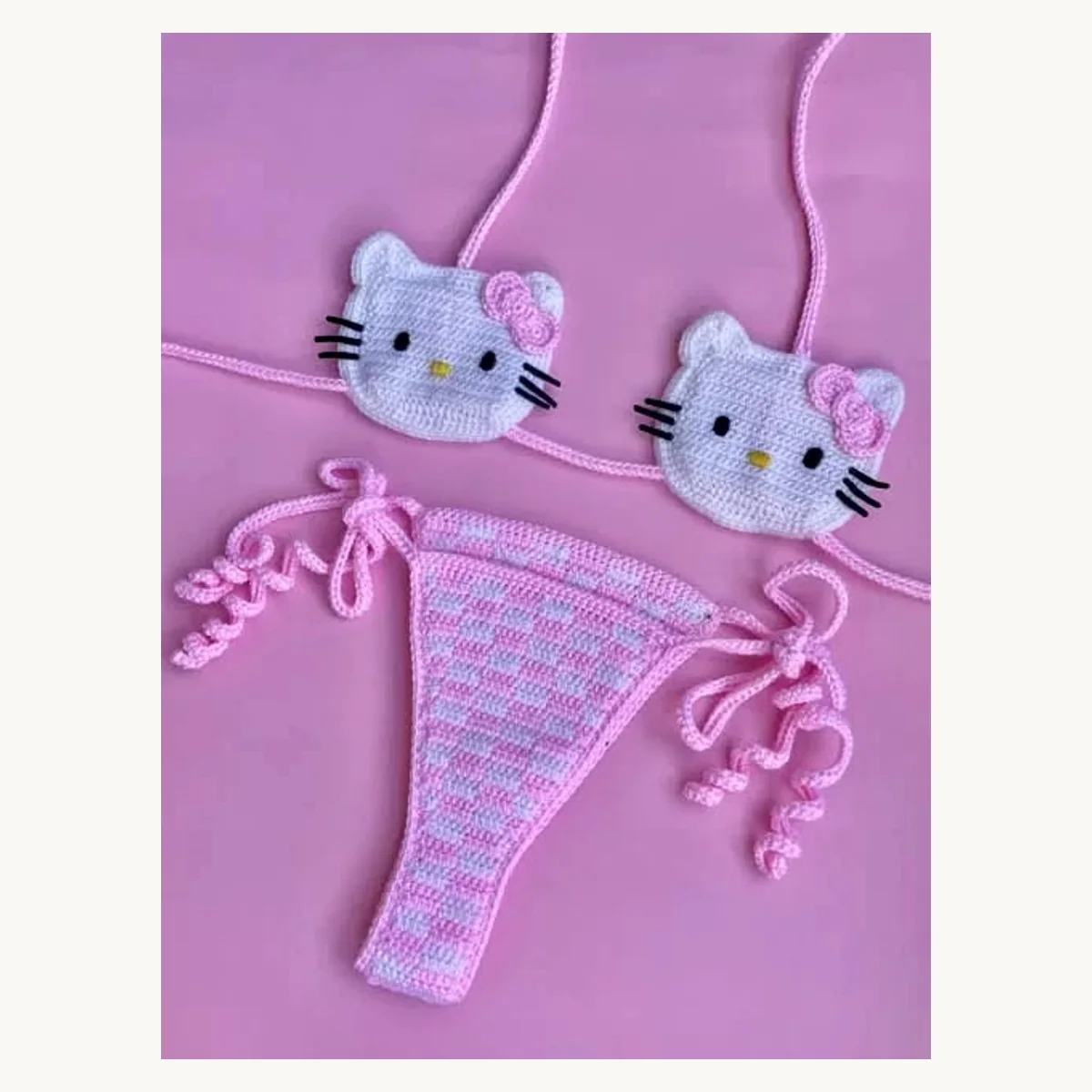 Bikinis et maillots crochet fait main ZolaBelle, reference ZB015.